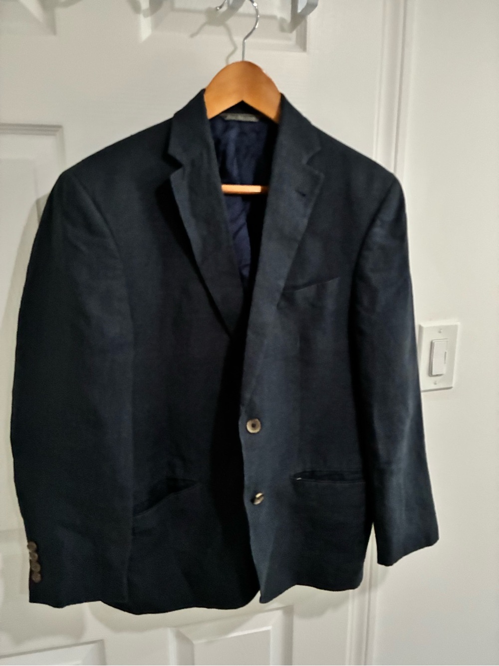 Piatelli Barneys New York Men's linen  Dark Navy Two-Button Sport Coat